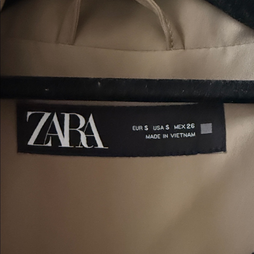 Zara Beige Rain Coat for Women - Picture 2 of 6